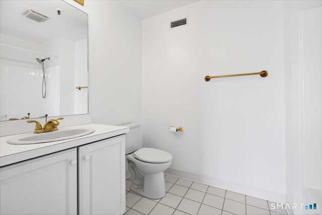 75 Washington Avenue 6-406, Hamden, CT 06518