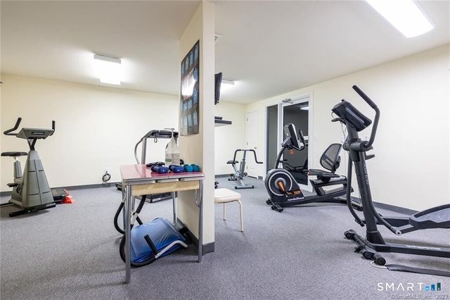 75 Washington Avenue 6-406, Hamden, CT 06518