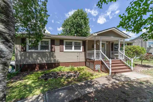 103 Prospect Avenue, Maybrook, NY 12543