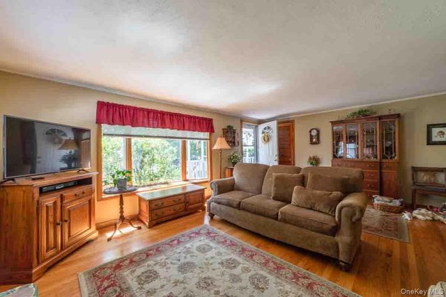 103 Prospect Avenue, Maybrook, NY 12543