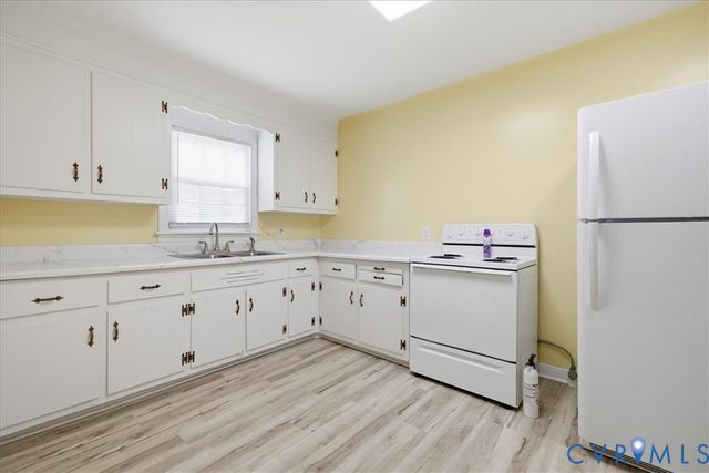 311 Lynchburg Ave, Colonial Heights, VA 23834