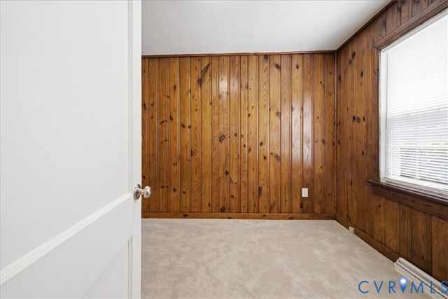 311 Lynchburg Ave, Colonial Heights, VA 23834