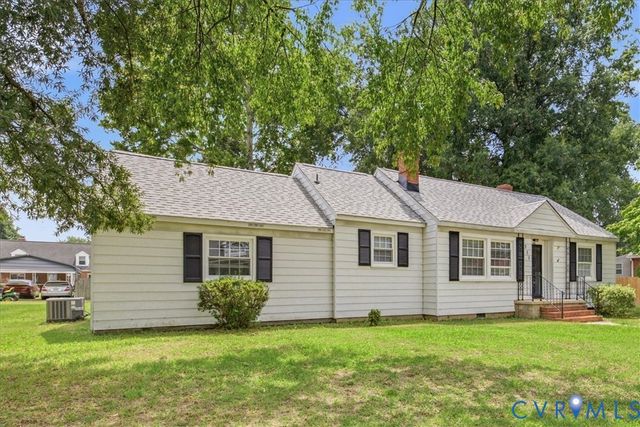 311 Lynchburg Ave, Colonial Heights, VA 23834