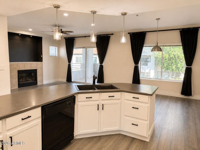 7401 W ARROWHEAD CLUBHOUSE Drive 2010, Glendale, AZ 85308
