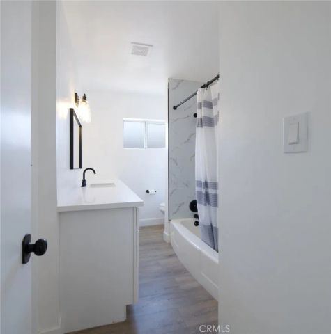 2425 Castle Drive, Bakersfield, CA 93306
