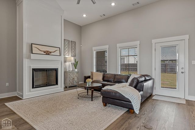 112 Eva Lane, Brookland, AR 72417