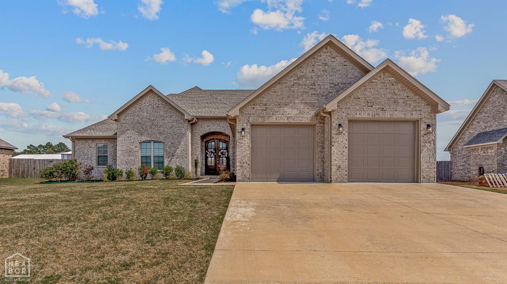 112 Eva Lane, Brookland, AR 72417