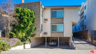 1814 Grismer Avenue, Burbank, CA 91504