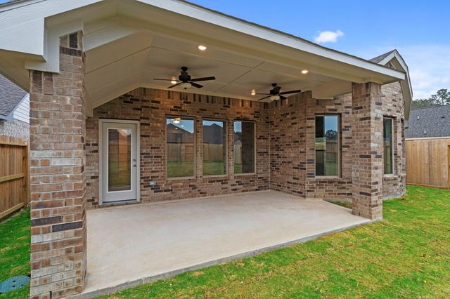 9526 Sierra Crest Lane, Porter, TX 77365