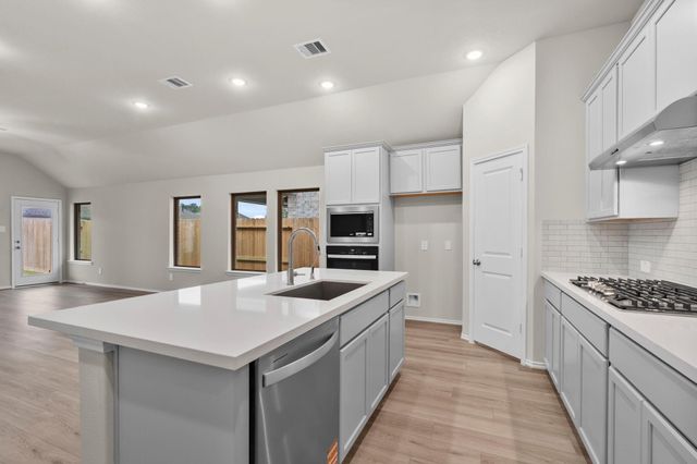 9526 Sierra Crest Lane, Porter, TX 77365