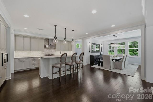 8912 Blakeney Drive, Charlotte, NC 28277