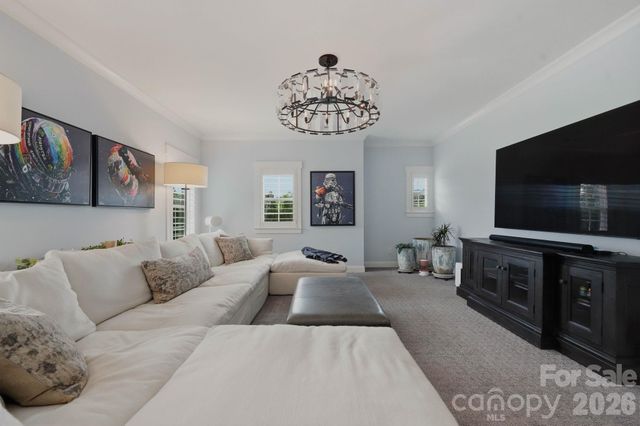 8912 Blakeney Drive, Charlotte, NC 28277