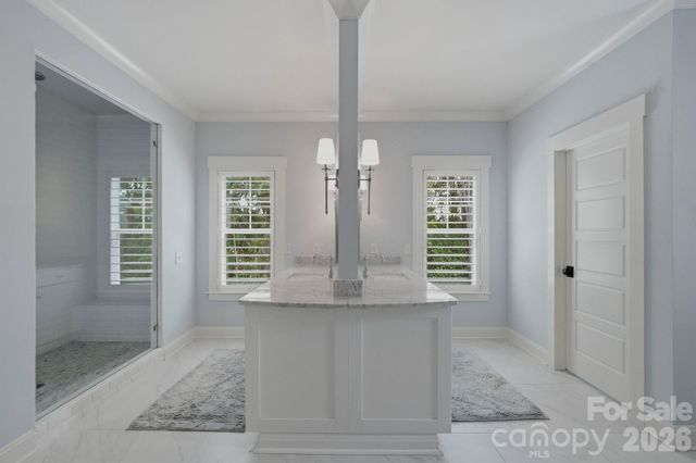 8912 Blakeney Drive, Charlotte, NC 28277