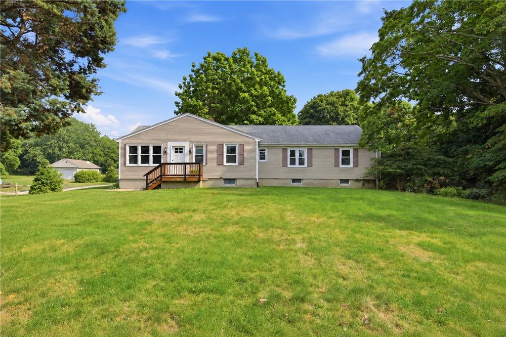 3 Wabasso Terrace, Middletown, RI 02842