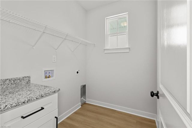 1421 Saint Brides RD W, Chesapeake, VA 23322