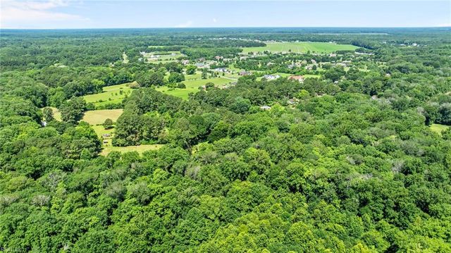 1421 Saint Brides RD W, Chesapeake, VA 23322