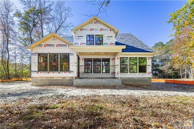 1421 Saint Brides RD W, Chesapeake, VA 23322