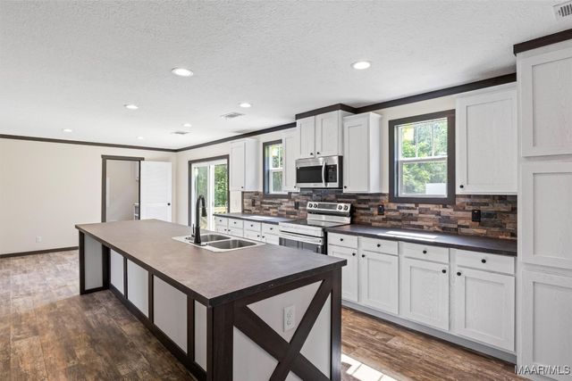 7066 Grier Road, Wetumpka, AL 36092