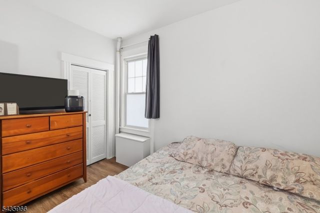 73 Curie Ave, Clifton City, NJ 07011