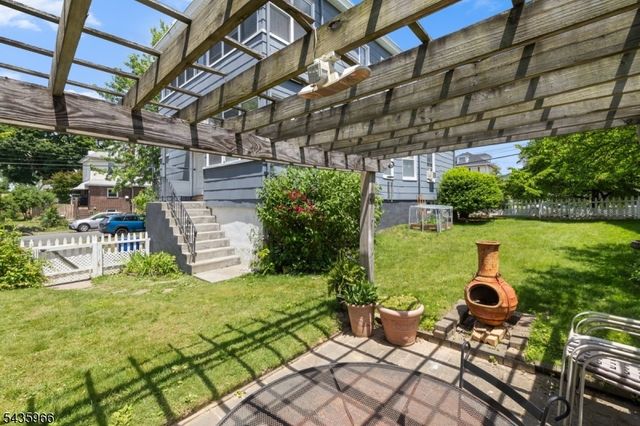73 Curie Ave, Clifton City, NJ 07011