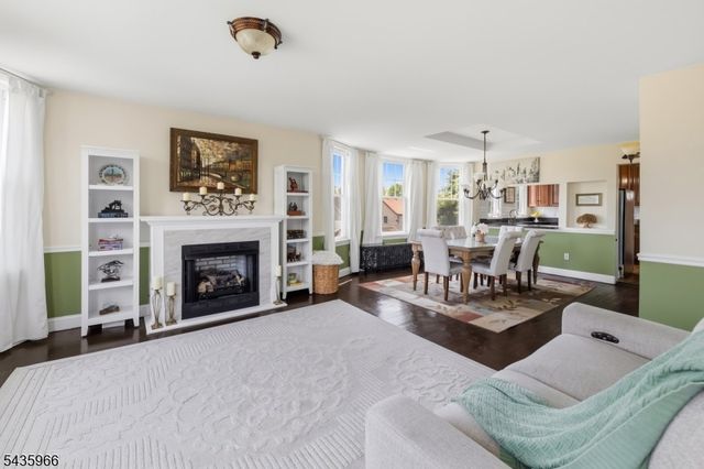 73 Curie Ave, Clifton City, NJ 07011
