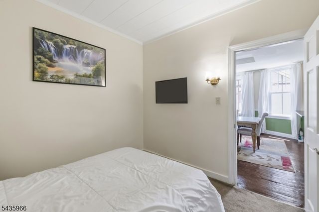 73 Curie Ave, Clifton City, NJ 07011