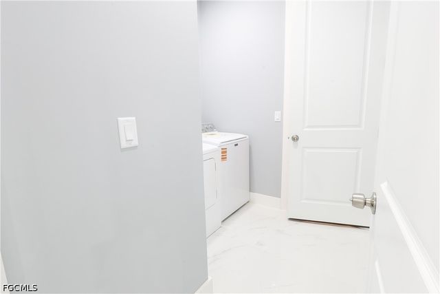 2714 2ND ST SW, Lehigh Acres, FL 33976