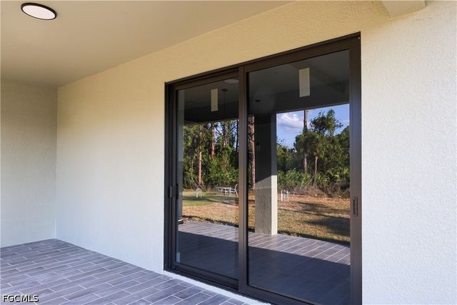 2714 2ND ST SW, Lehigh Acres, FL 33976