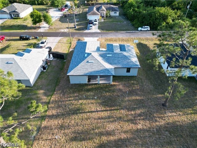 2714 2ND ST SW, Lehigh Acres, FL 33976