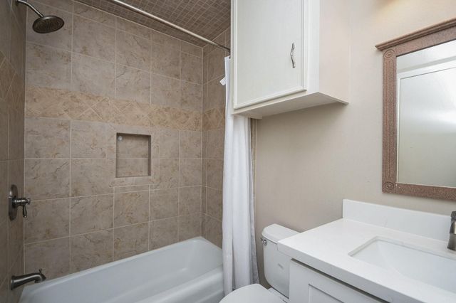 13607 Elm Court, Sugar Land, TX 77498