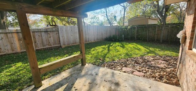 13607 Elm Court, Sugar Land, TX 77498