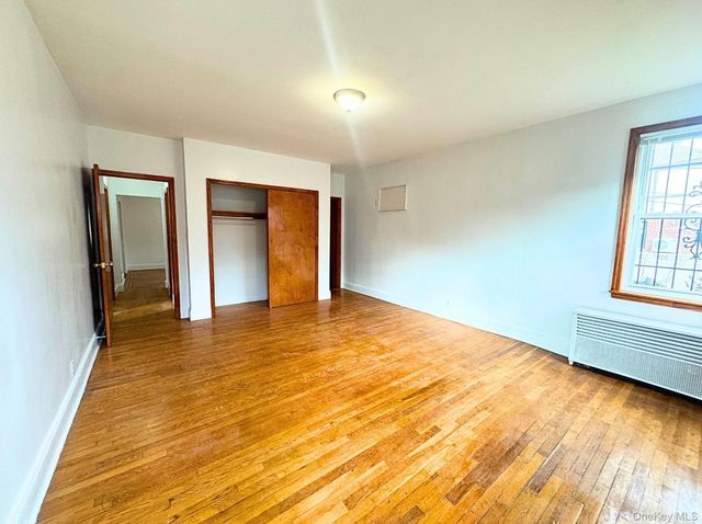 62-63 Ellwell Crescent 1st Floor, Rego Park, NY 11374