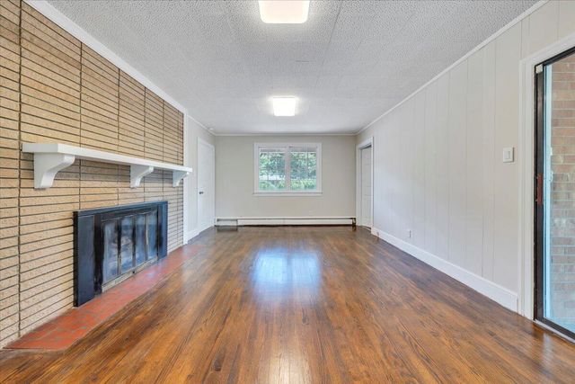 1602 Mulberry RD, Martinsville, VA 24112