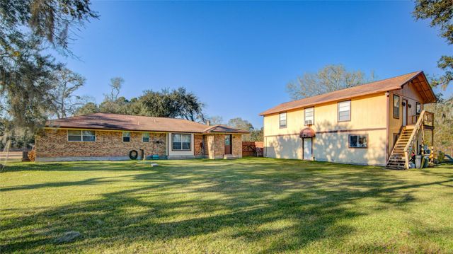 411 County Road 912a, Brazoria, TX 77422
