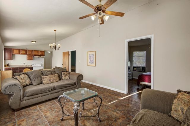 411 County Road 912a, Brazoria, TX 77422