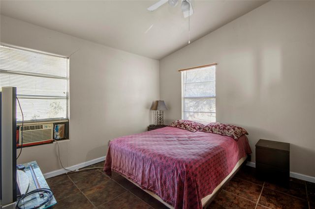 411 County Road 912a, Brazoria, TX 77422