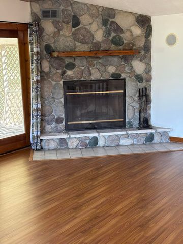 1170 Somers Road, Lyons, MI 48851
