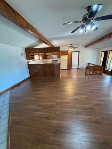 1170 Somers Road, Lyons, MI 48851