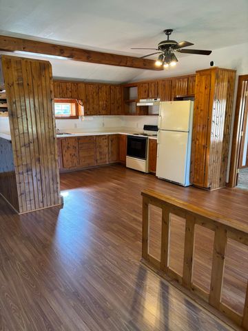 1170 Somers Road, Lyons, MI 48851