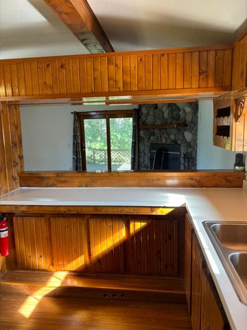 1170 Somers Road, Lyons, MI 48851