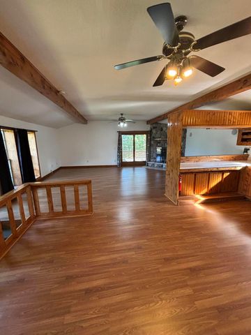 1170 Somers Road, Lyons, MI 48851