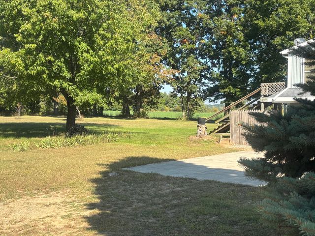 1170 Somers Road, Lyons, MI 48851