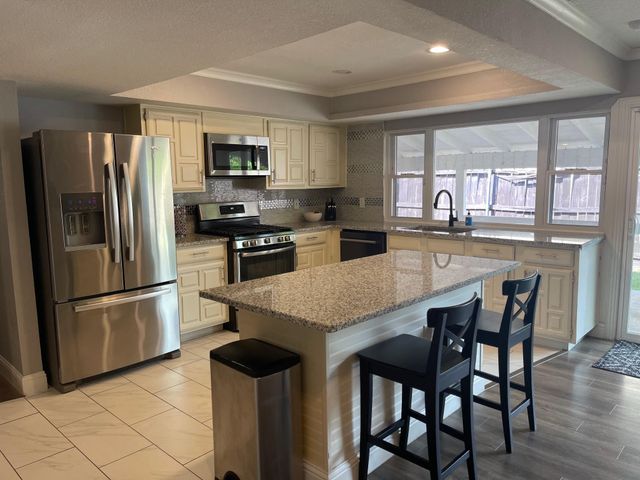 8508 Londonderry Lane, Dallas, TX 75228