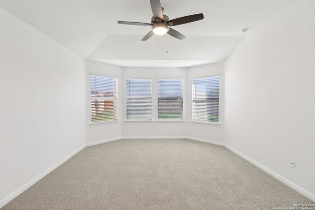 10274 King Robert, San Antonio, TX 78239