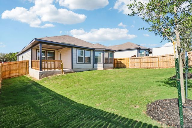 10274 King Robert, San Antonio, TX 78239