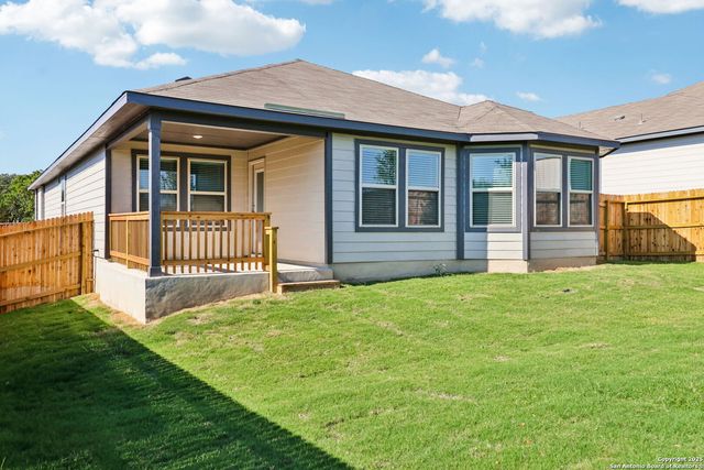 10274 King Robert, San Antonio, TX 78239