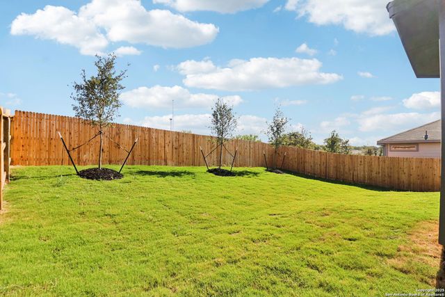 10274 King Robert, San Antonio, TX 78239