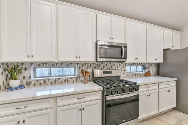 19450 Tobiano Park Drive, Tomball, TX 77377