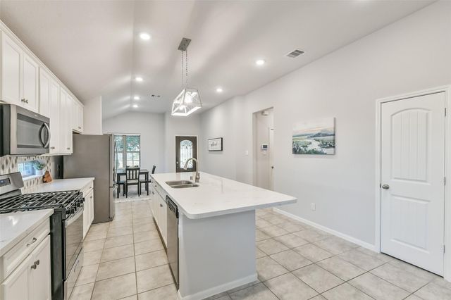 19450 Tobiano Park Drive, Tomball, TX 77377