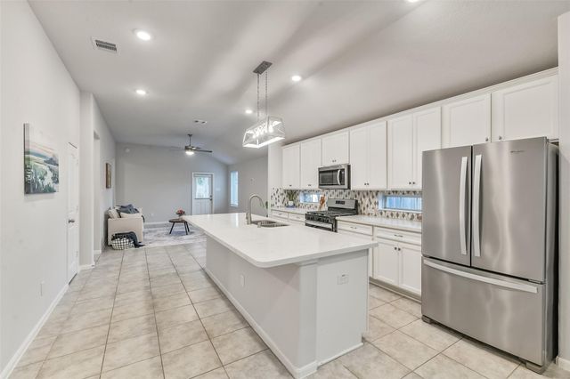 19450 Tobiano Park Drive, Tomball, TX 77377